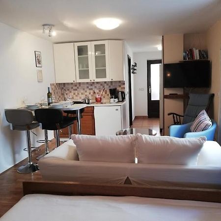 Studio Apartman Meli Apartman Poreč Kültér fotó