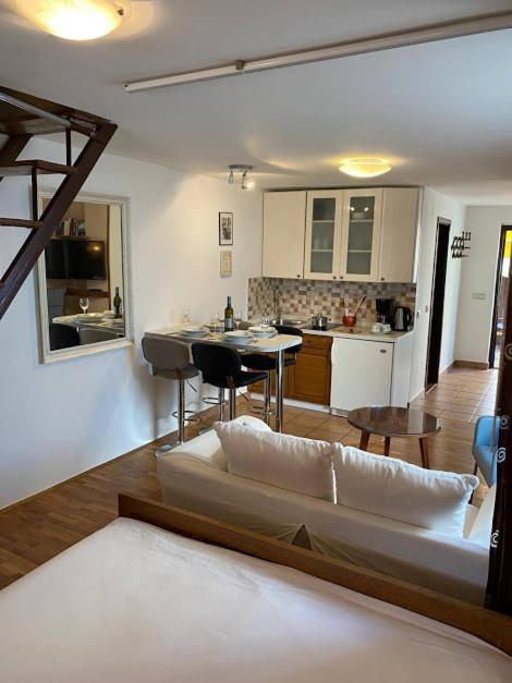 Studio Apartman Meli Apartman Poreč Kültér fotó