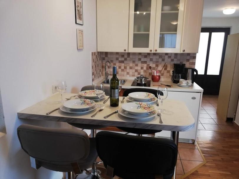 Studio Apartman Meli Apartman Poreč Kültér fotó